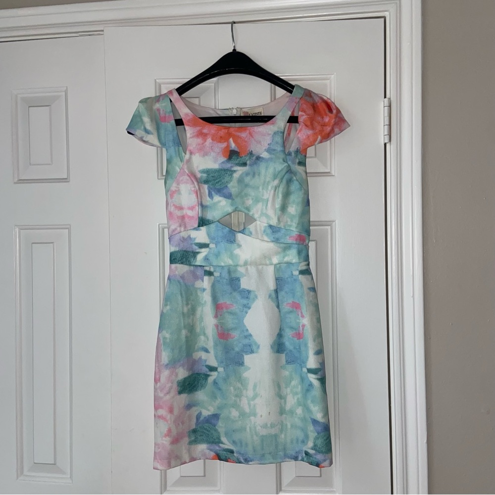 L’ATISTE Pastel Floral Cutout Dress